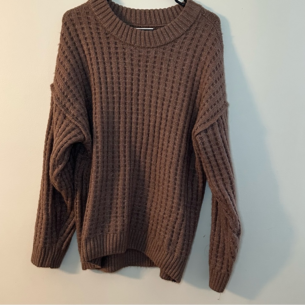 SO Women's Chunky Waffle-Knit Crew Sweater in Brown